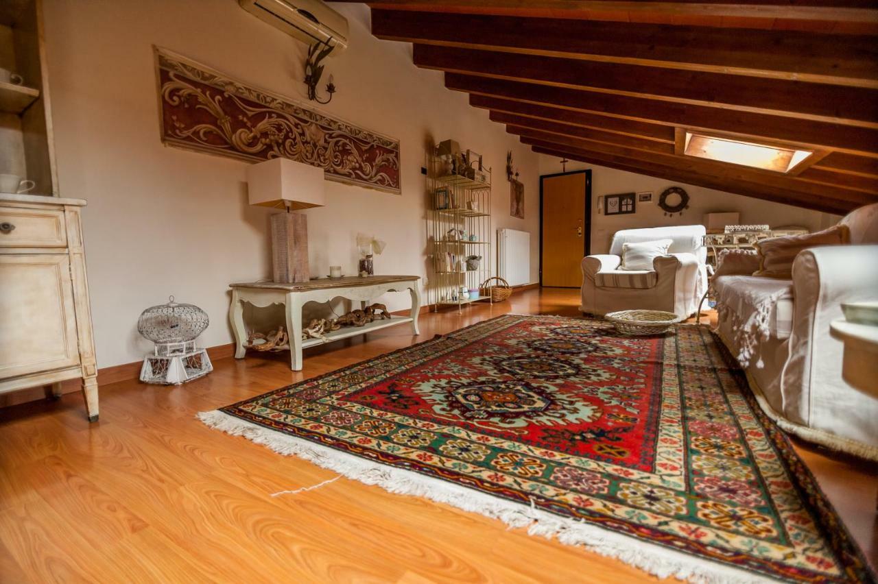 מלון פוטנלאטו Agriturismo Corte Ghiara מראה חיצוני תמונה