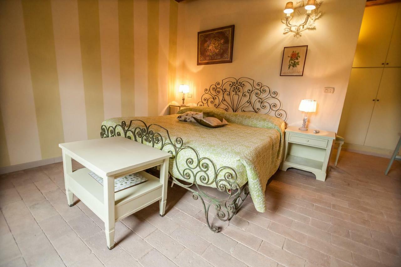 מלון פוטנלאטו Agriturismo Corte Ghiara מראה חיצוני תמונה